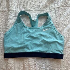 (SOLD ON ANOTHER PLATFORM) Women’s Nike Swoosh Sports Bra